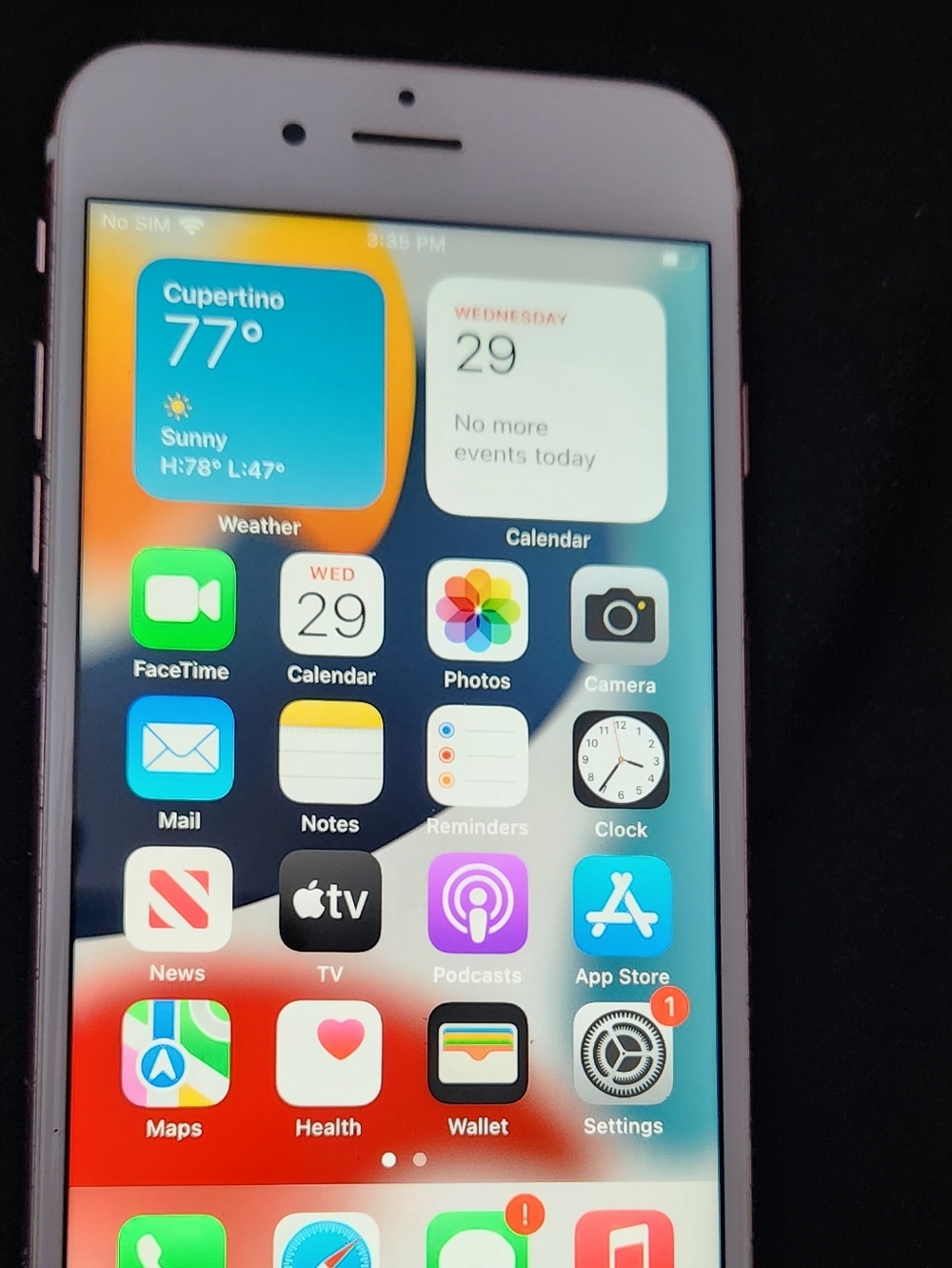 Apple iPhone 6s 16GB Unlocked – Good Condition + Case